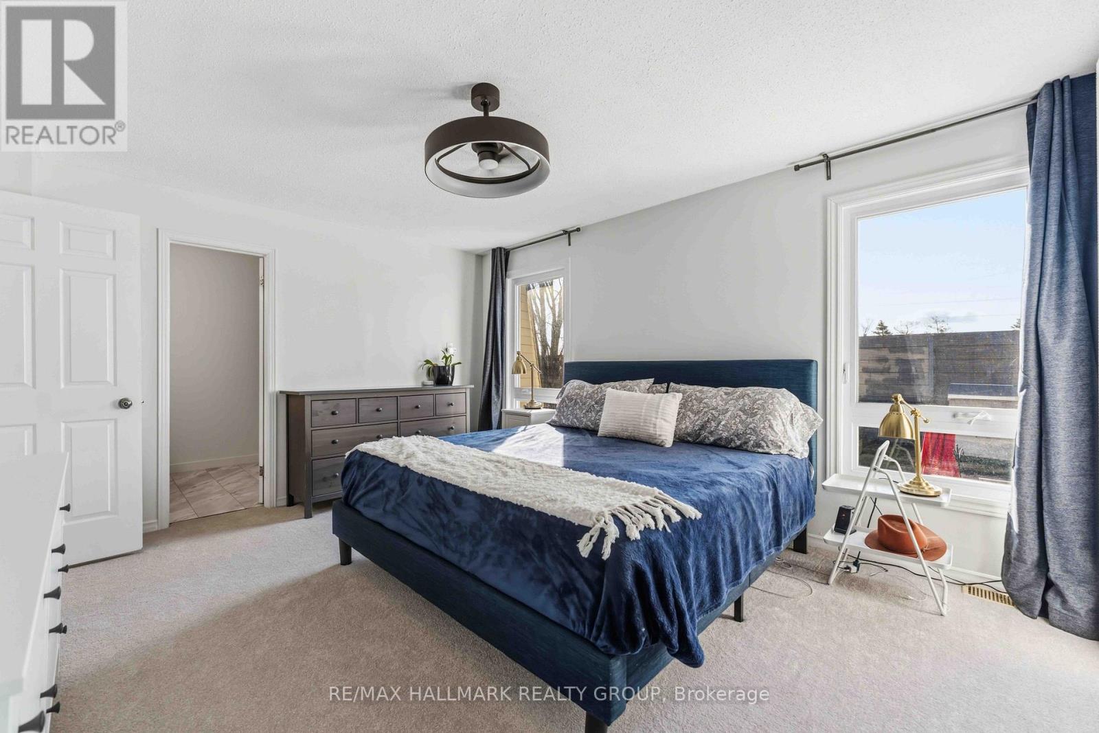 1091 Burgundy Lane, Ottawa, Ontario  K1C 2M9 - Photo 19 - X12991232