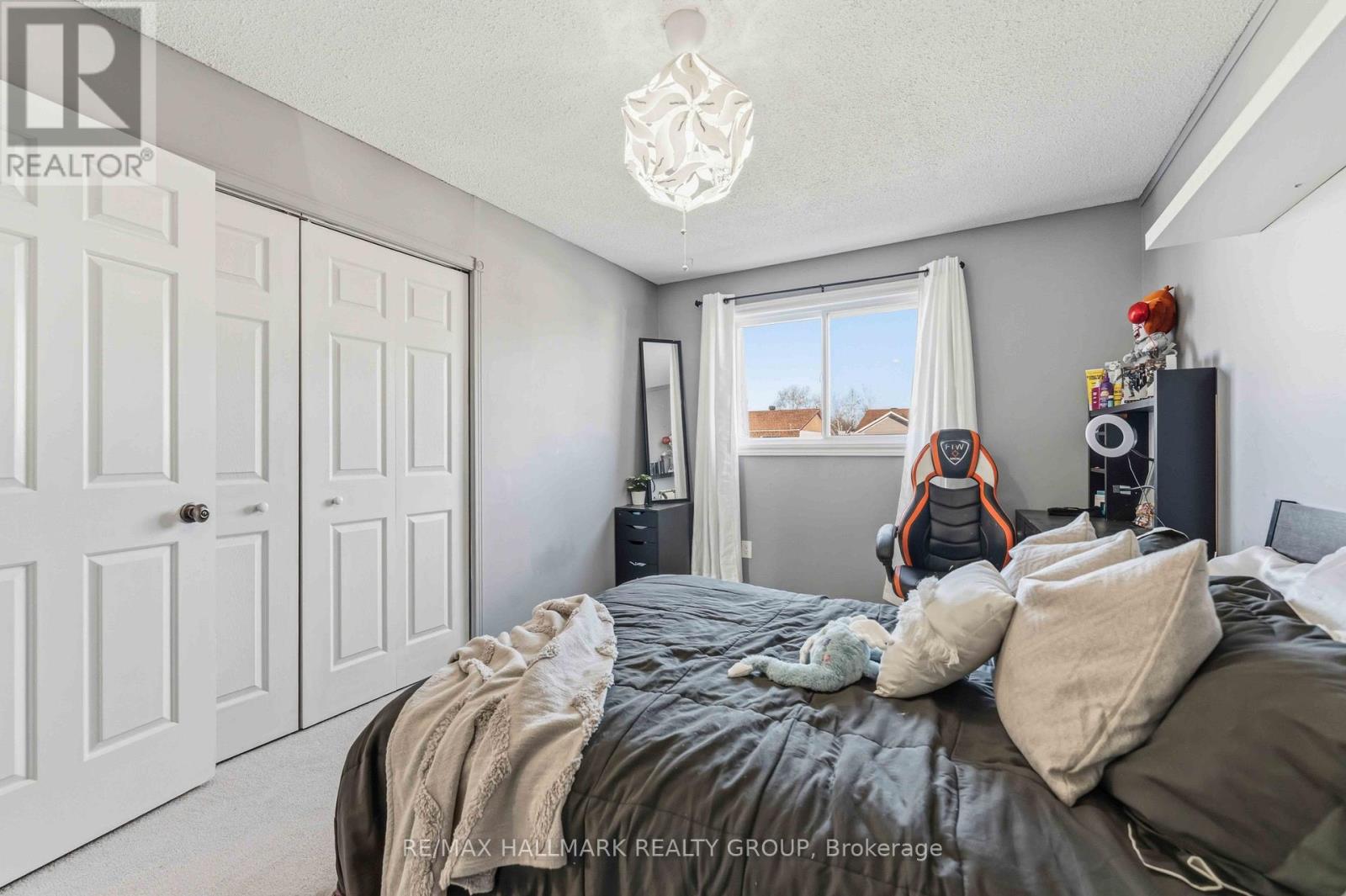 1091 Burgundy Lane, Ottawa, Ontario  K1C 2M9 - Photo 22 - X12991232