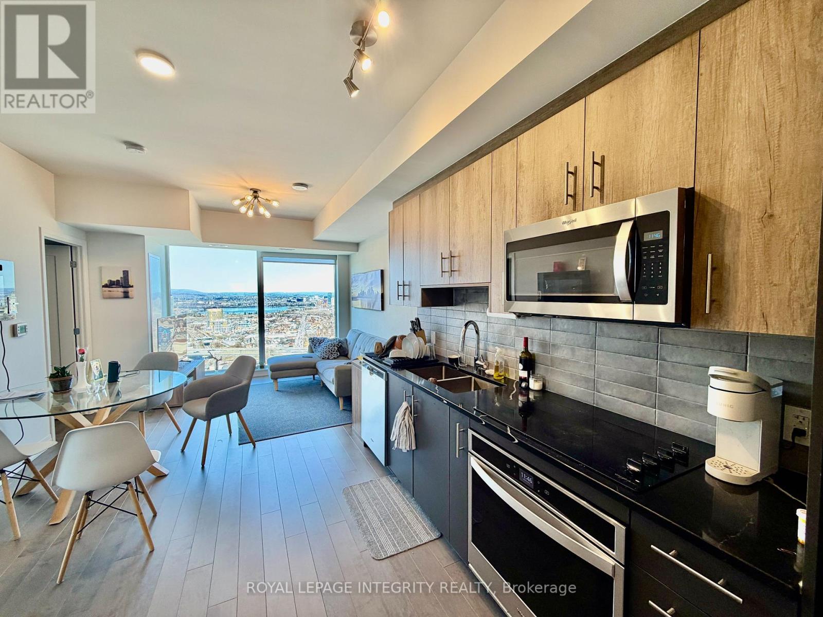 3402 - 805 Carling Avenue, Ottawa, Ontario  K1S 5W9 - Photo 8 - X12991280