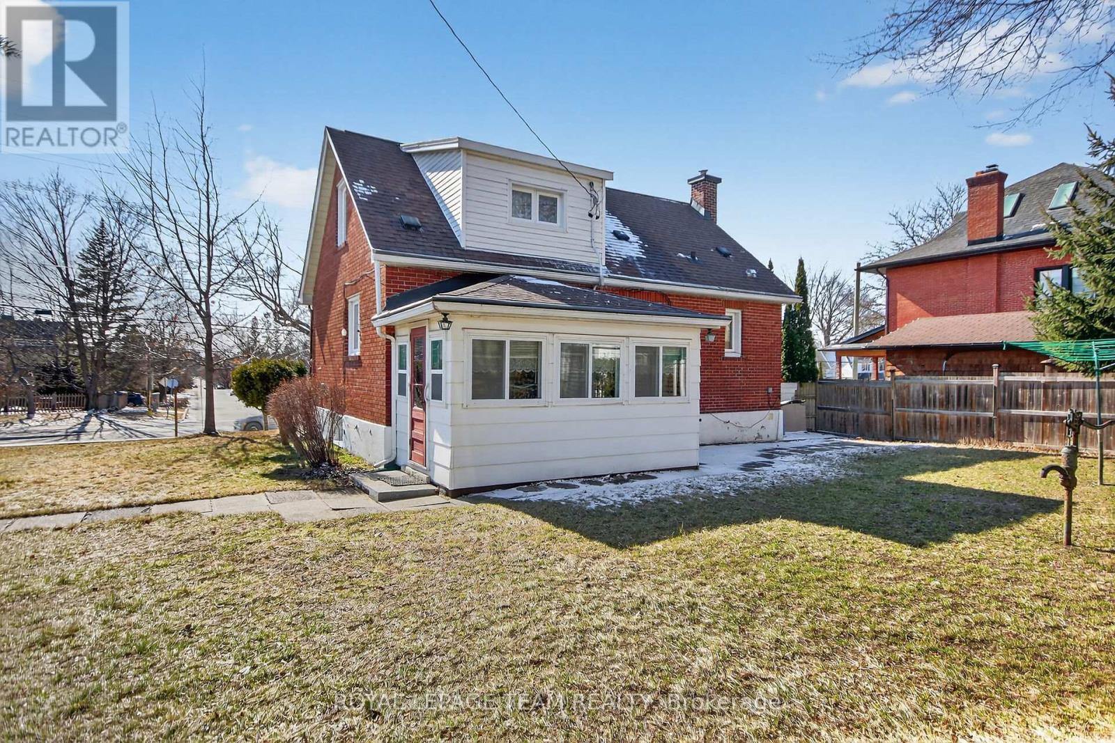 591 Churchill Avenue N, Ottawa, Ontario  K1Z 5E6 - Photo 7 - X12991388