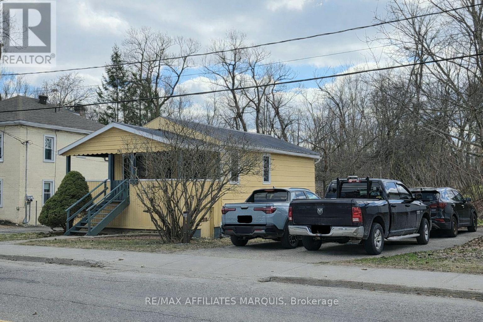 190 Ormond Street, Brockville, Ontario  K6V 2L3 - Photo 3 - X12991420