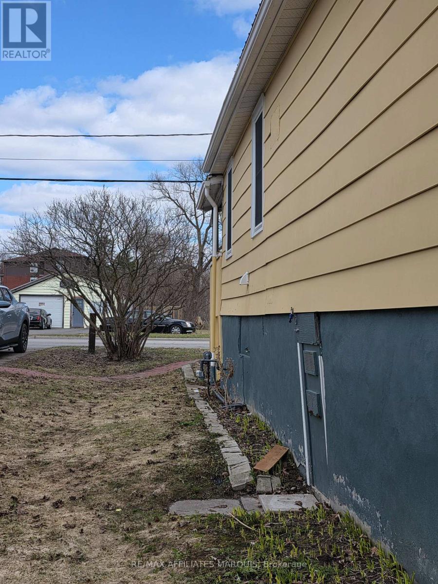 190 Ormond Street, Brockville, Ontario  K6V 2L3 - Photo 9 - X12991420