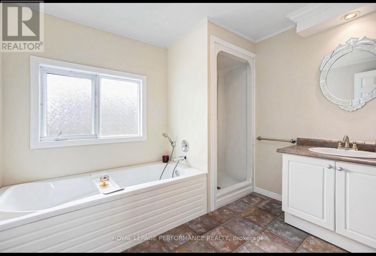 731 St Isidore Street, Casselman, Ontario K0A 1M0 - Photo 12 - X12991486