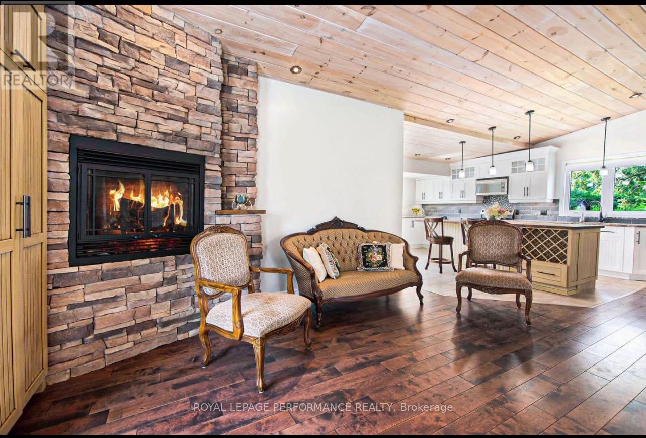 731 St Isidore Street, Casselman, Ontario K0A 1M0 - Photo 2 - X12991486