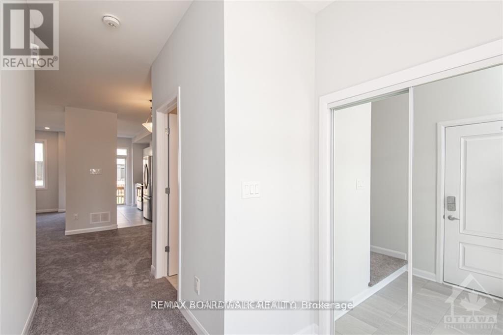813 Dynasty Street, Ottawa, Ontario K4A 5L3 - Photo 4 - X12991500