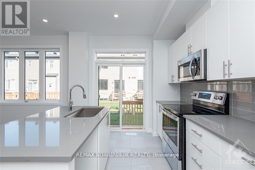 813 Dynasty Street, Ottawa, Ontario K4A 5L3 - Photo 7 - X12991500