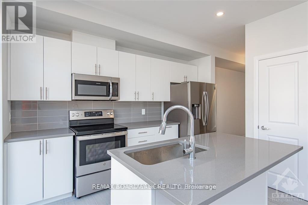813 Dynasty Street, Ottawa, Ontario K4A 5L3 - Photo 9 - X12991500