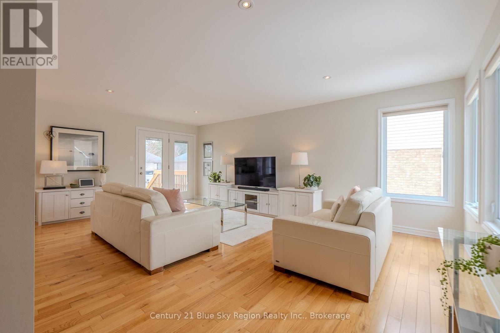 31 Vermont Crescent, North Bay, Ontario  P1C 1L5 - Photo 28 - X12990710