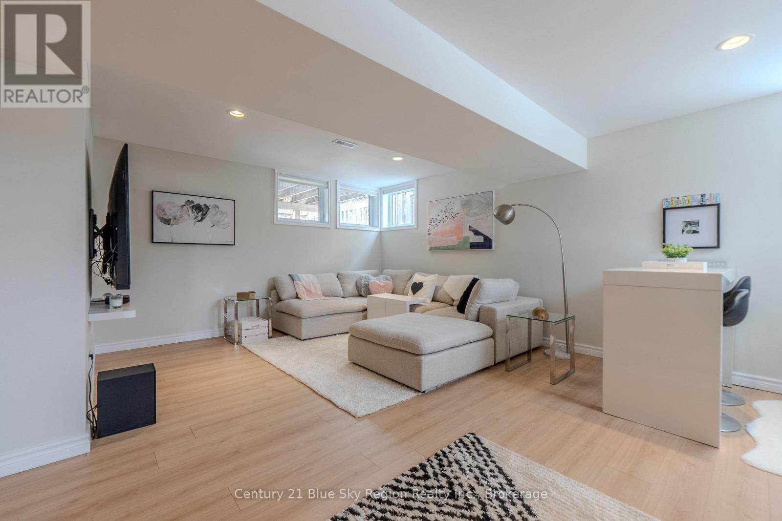 31 Vermont Crescent, North Bay, Ontario  P1C 1L5 - Photo 42 - X12990710