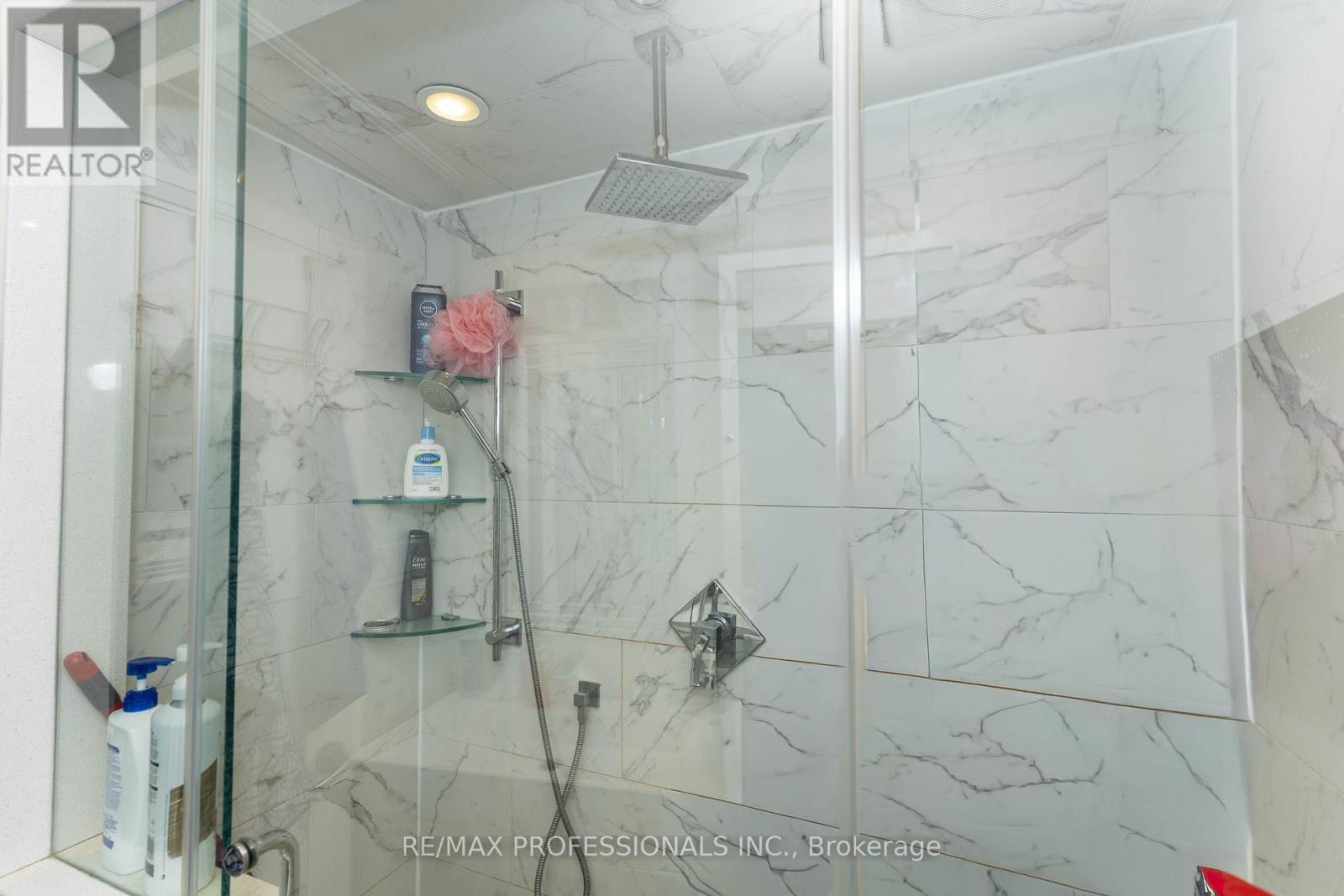 58 Rutledge Road, Mississauga, Ontario  L5M 1H4 - Photo 21 - W12932064