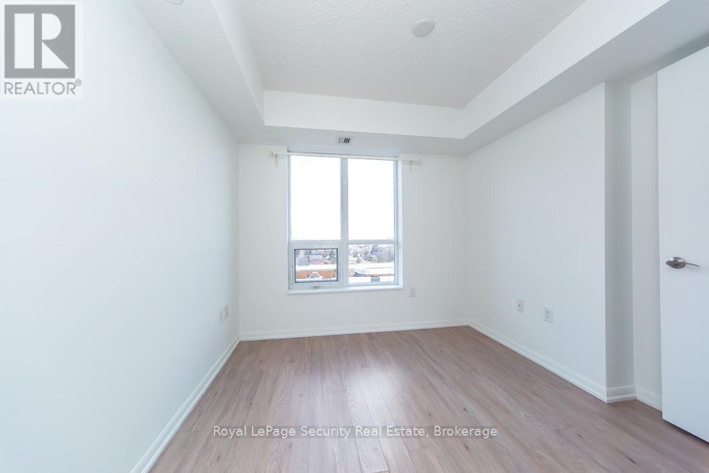 1121 - 800 Lawrence Avenue W, Toronto, Ontario  M6A 0B1 - Photo 13 - W12990696