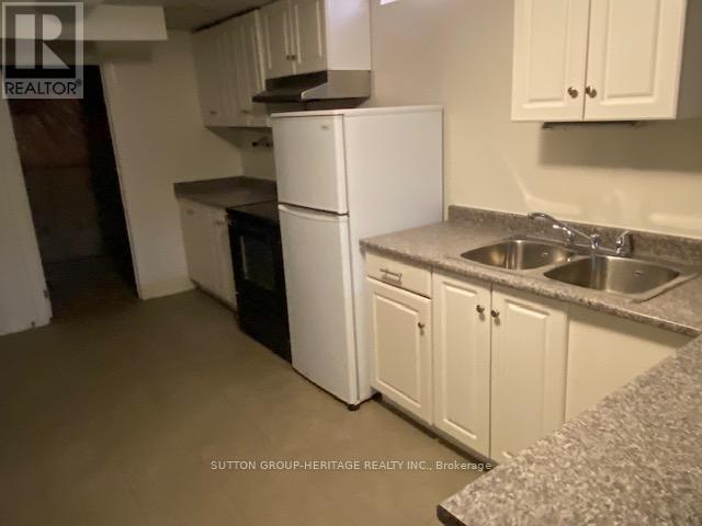 52 Wessex Drive, Whitby, Ontario  L1M 2C3 - Photo 11 - E12798380