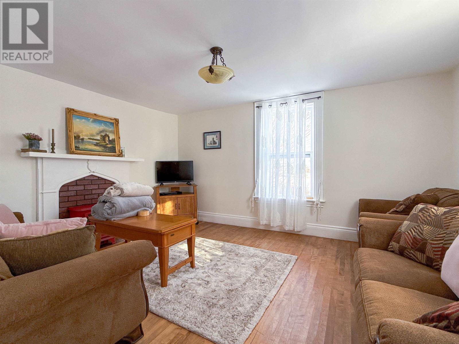 662 & 664 Long River Road, Long River, Prince Edward Island  C0B 1M0 - Photo 10 - 202607214