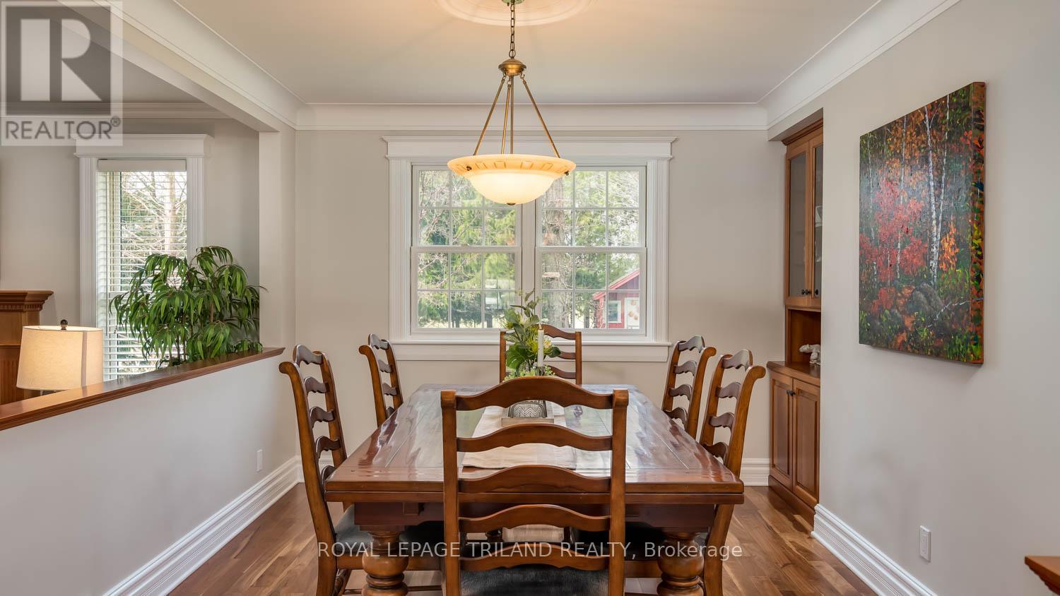 2416 Sunningdale Road W, Middlesex Centre, Ontario  N6H 5L2 - Photo 11 - X12991416