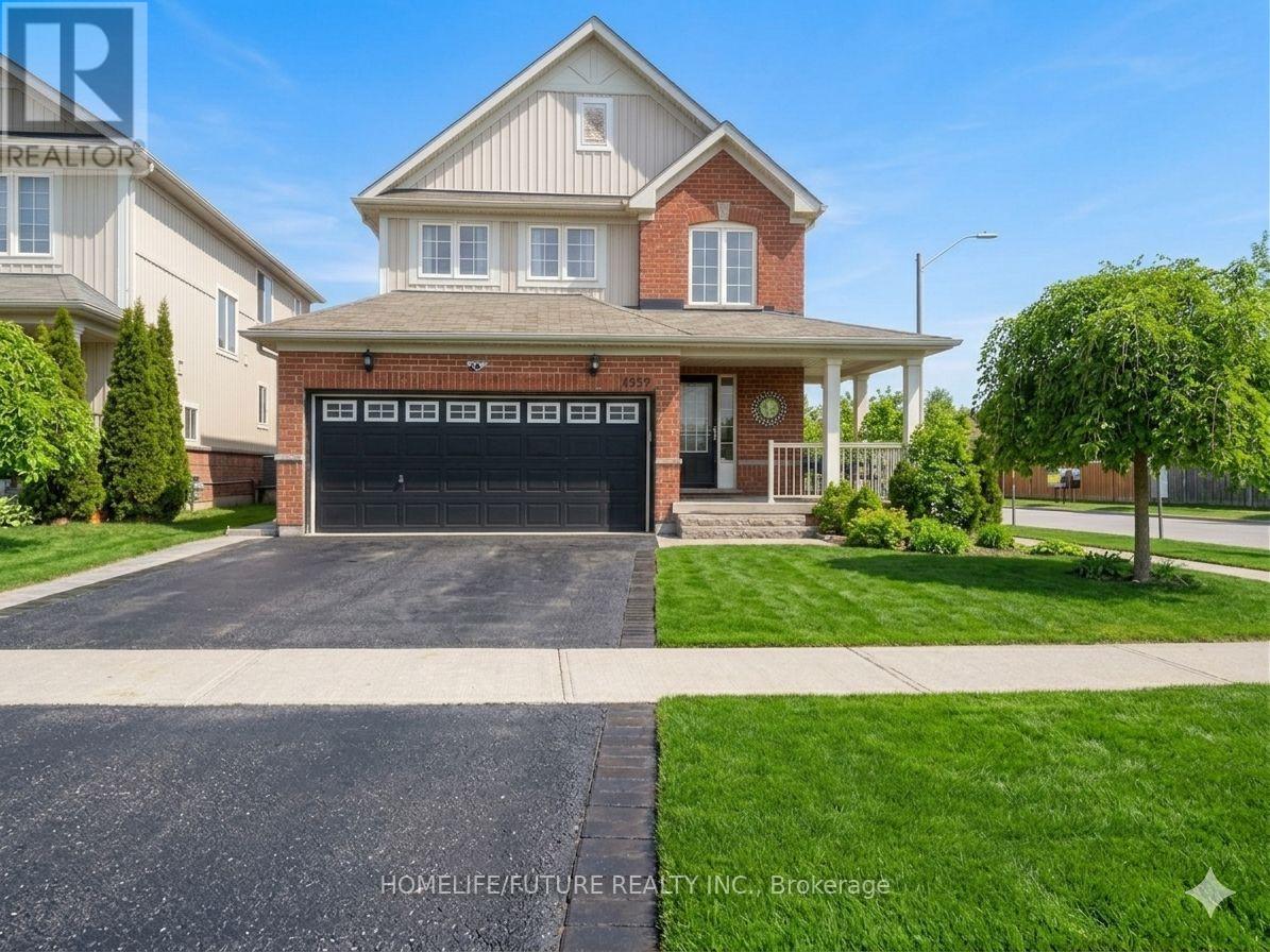 1359 WHITELAW AVENUE, Oshawa, Ontario