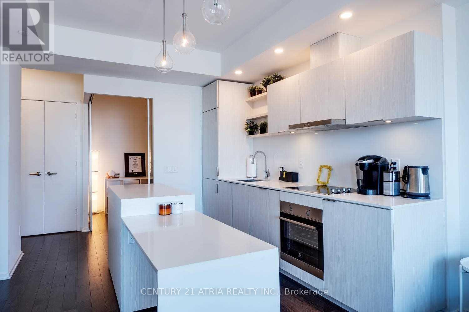 607 - 12 Bonnycastle Street, Toronto, Ontario  M5A 3T7 - Photo 6 - C12991228