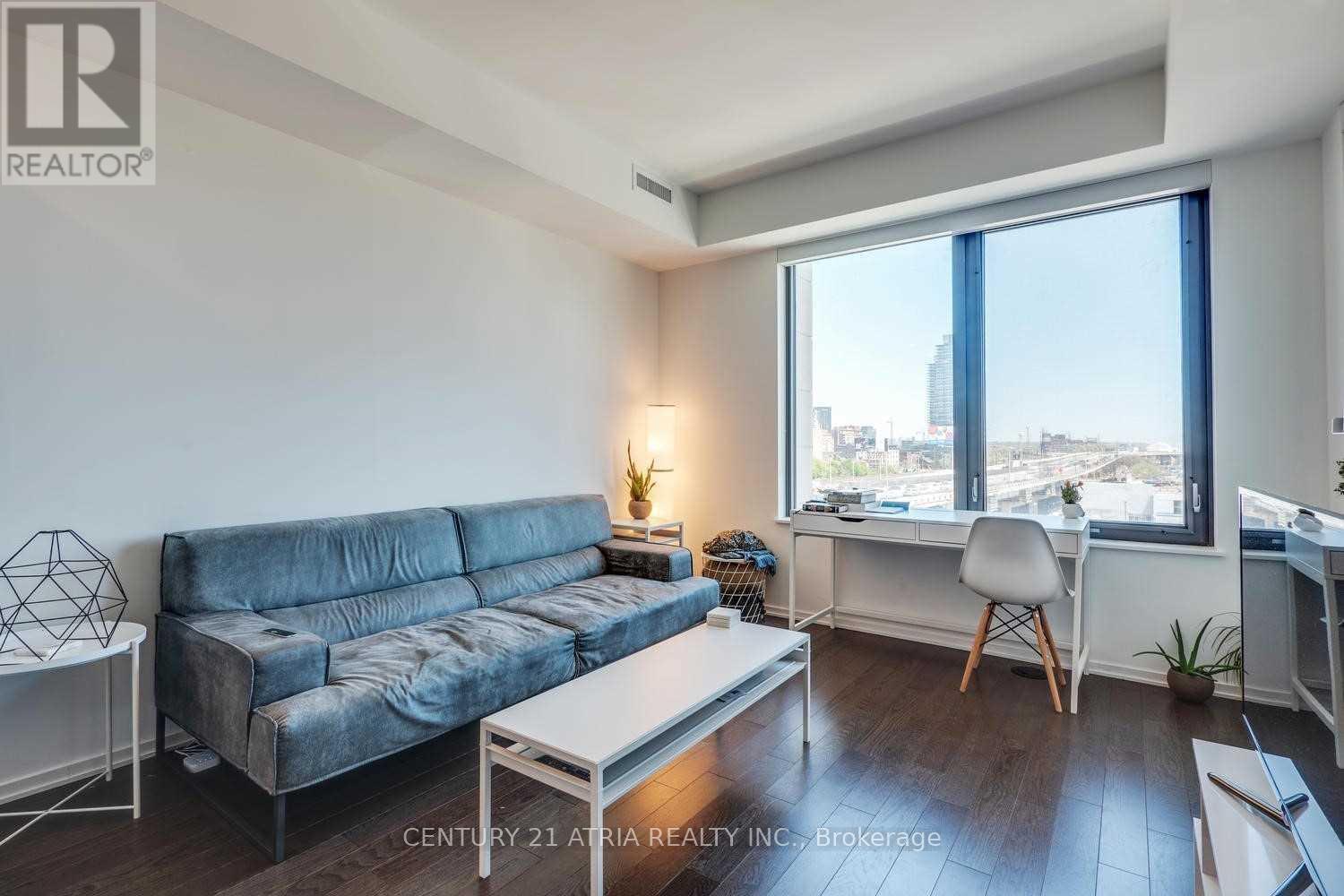 607 - 12 Bonnycastle Street, Toronto, Ontario  M5A 3T7 - Photo 9 - C12991228