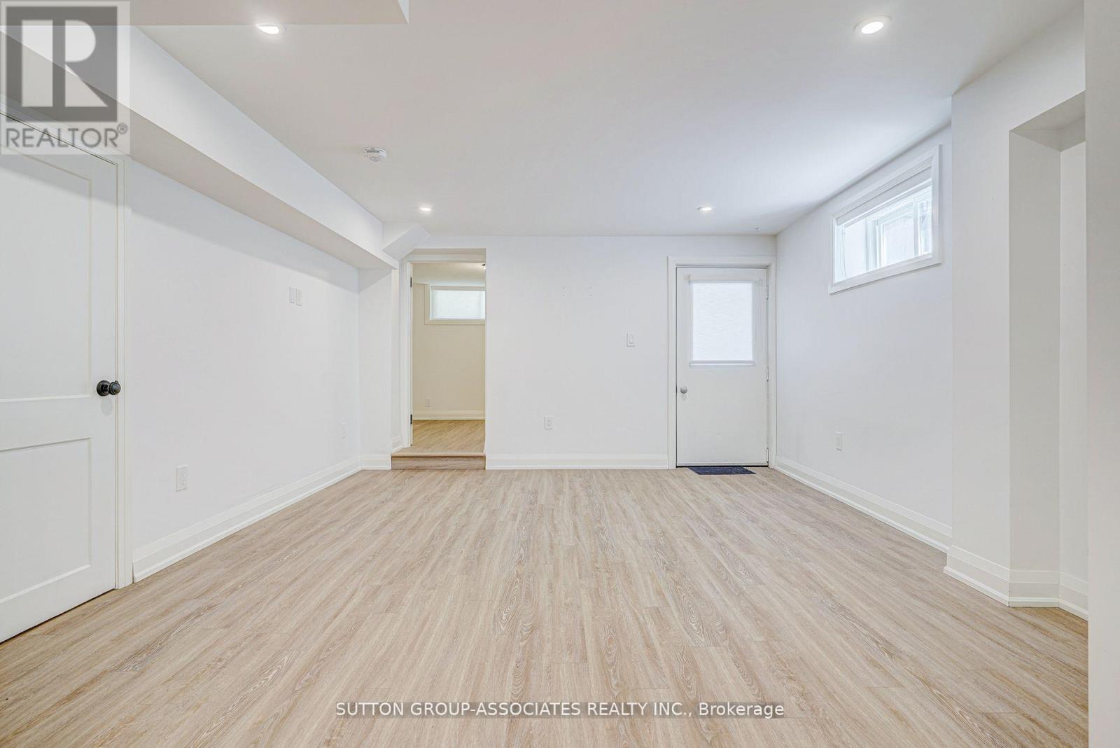 Lower - 233 Albany Avenue, Toronto, Ontario  M5R 3C7 - Photo 13 - C12991246