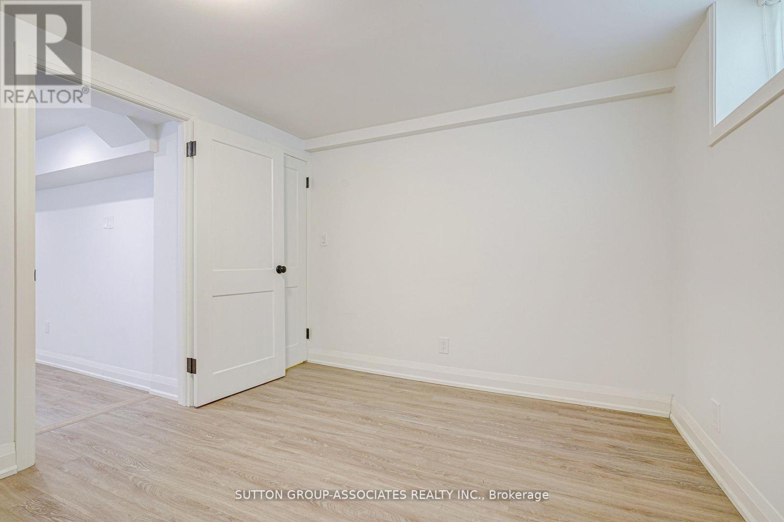 Lower - 233 Albany Avenue, Toronto, Ontario  M5R 3C7 - Photo 15 - C12991246