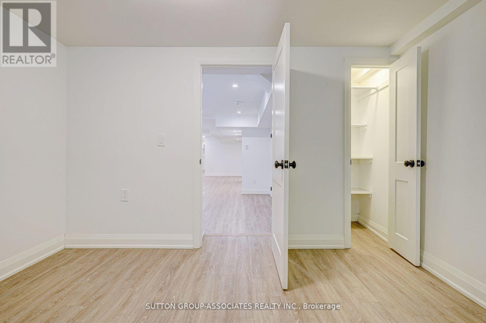 Lower - 233 Albany Avenue, Toronto, Ontario  M5R 3C7 - Photo 18 - C12991246