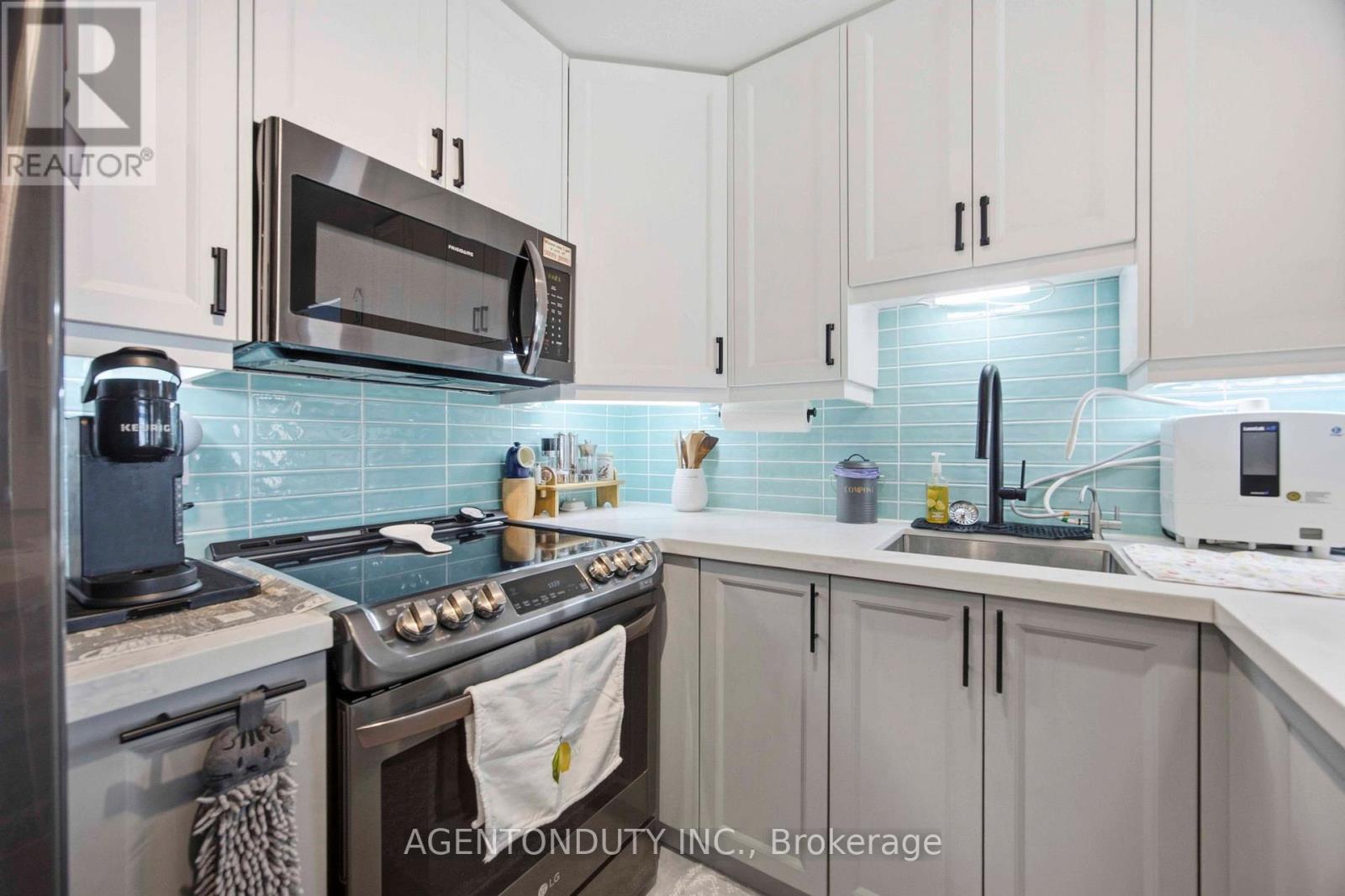 516 - 109 Front Street E, Toronto, Ontario  M5A 4P7 - Photo 7 - C12991274