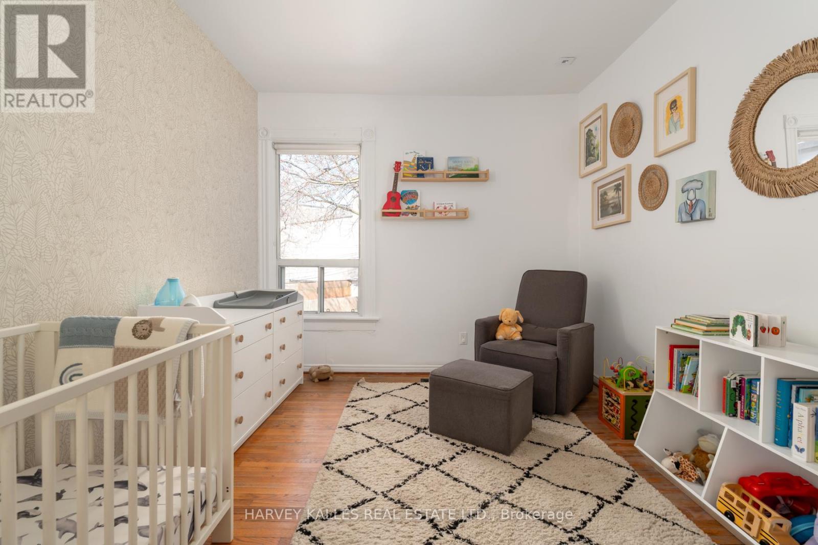 281 Lisgar Street, Toronto, Ontario M6J 3H1 - Photo 17 - C12991316