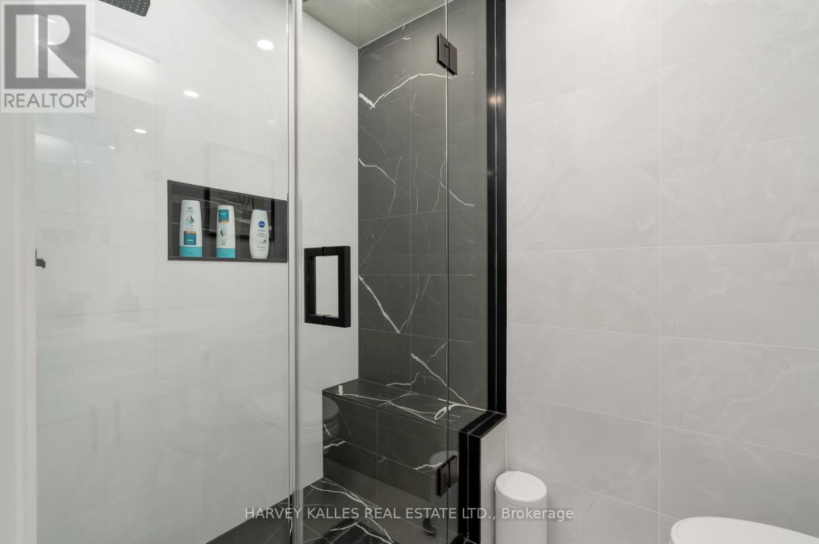 281 Lisgar Street, Toronto, Ontario M6J 3H1 - Photo 31 - C12991316