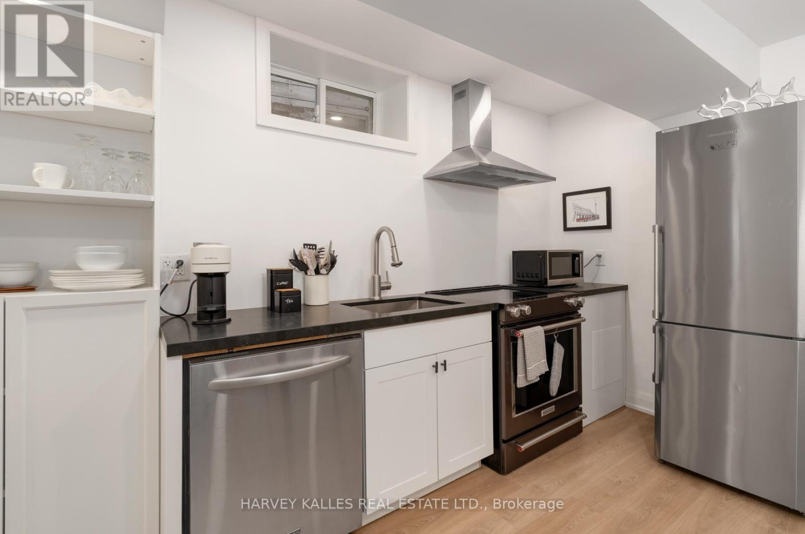 281 Lisgar Street, Toronto, Ontario M6J 3H1 - Photo 34 - C12991316