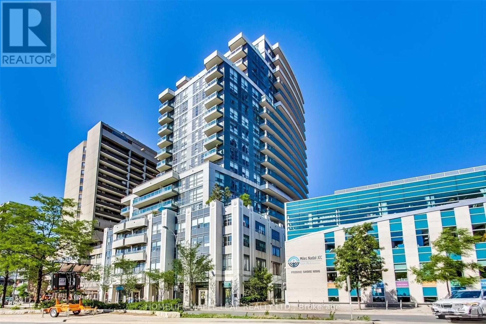 304 - 736 Spadina Avenue