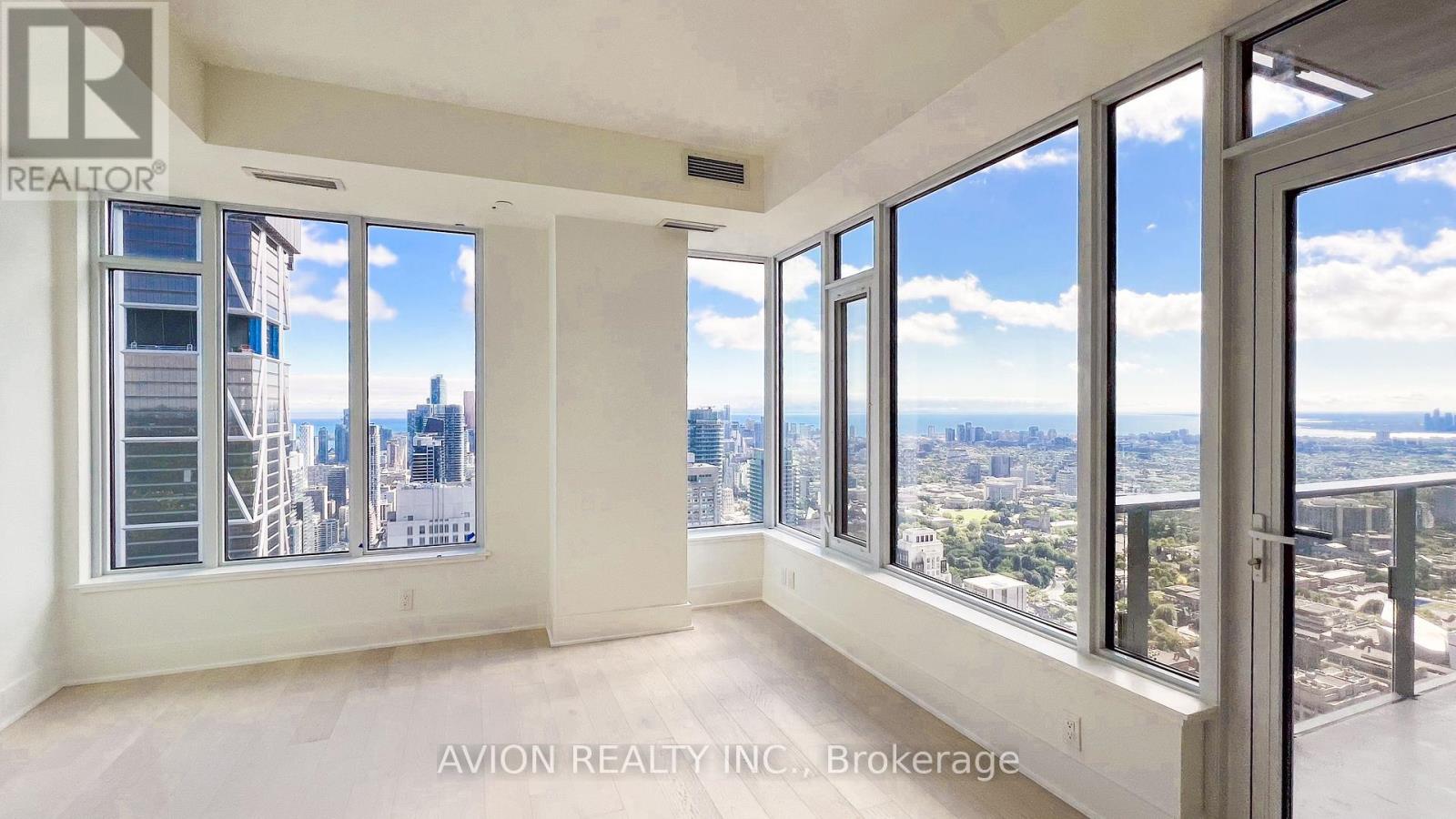 5609 - 11 Yorkville Avenue, Toronto, Ontario  M4W 0B7 - Photo 10 - C12991360