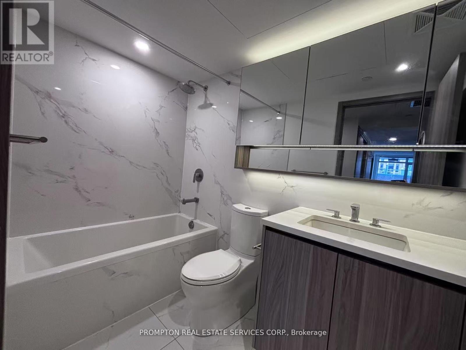 906 - 38 Widmer Street, Toronto, Ontario  M5V 2E9 - Photo 12 - C12991406