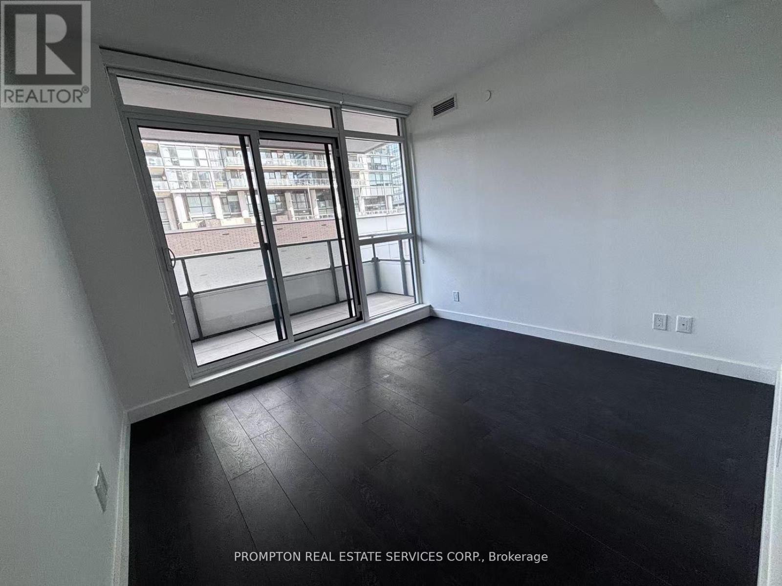 906 - 38 Widmer Street, Toronto, Ontario  M5V 2E9 - Photo 6 - C12991406
