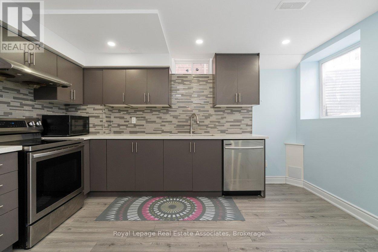 212 Niagara Trail, Halton Hills, Ontario  L7G 0H9 - Photo 47 - W12807296