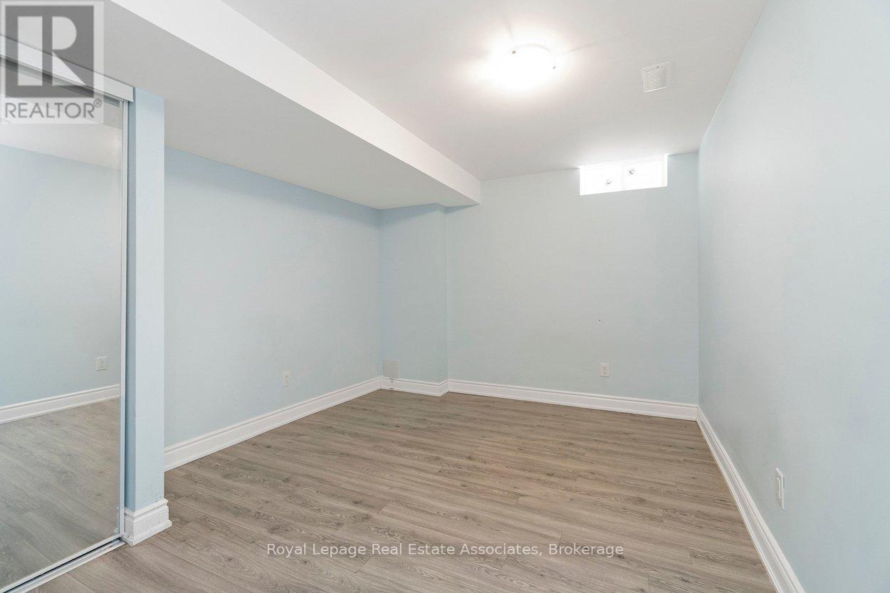 212 Niagara Trail, Halton Hills, Ontario  L7G 0H9 - Photo 43 - W12807296