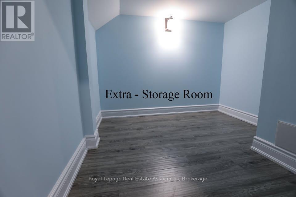 212 Niagara Trail, Halton Hills, Ontario  L7G 0H9 - Photo 48 - W12807296