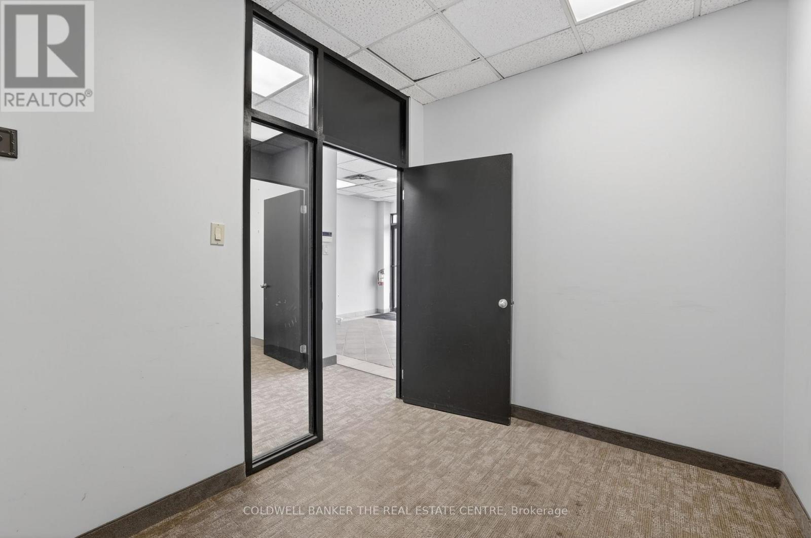 15 Harwood Avenue S, Ajax, Ontario  L1S 2B9 - Photo 8 - E12991302