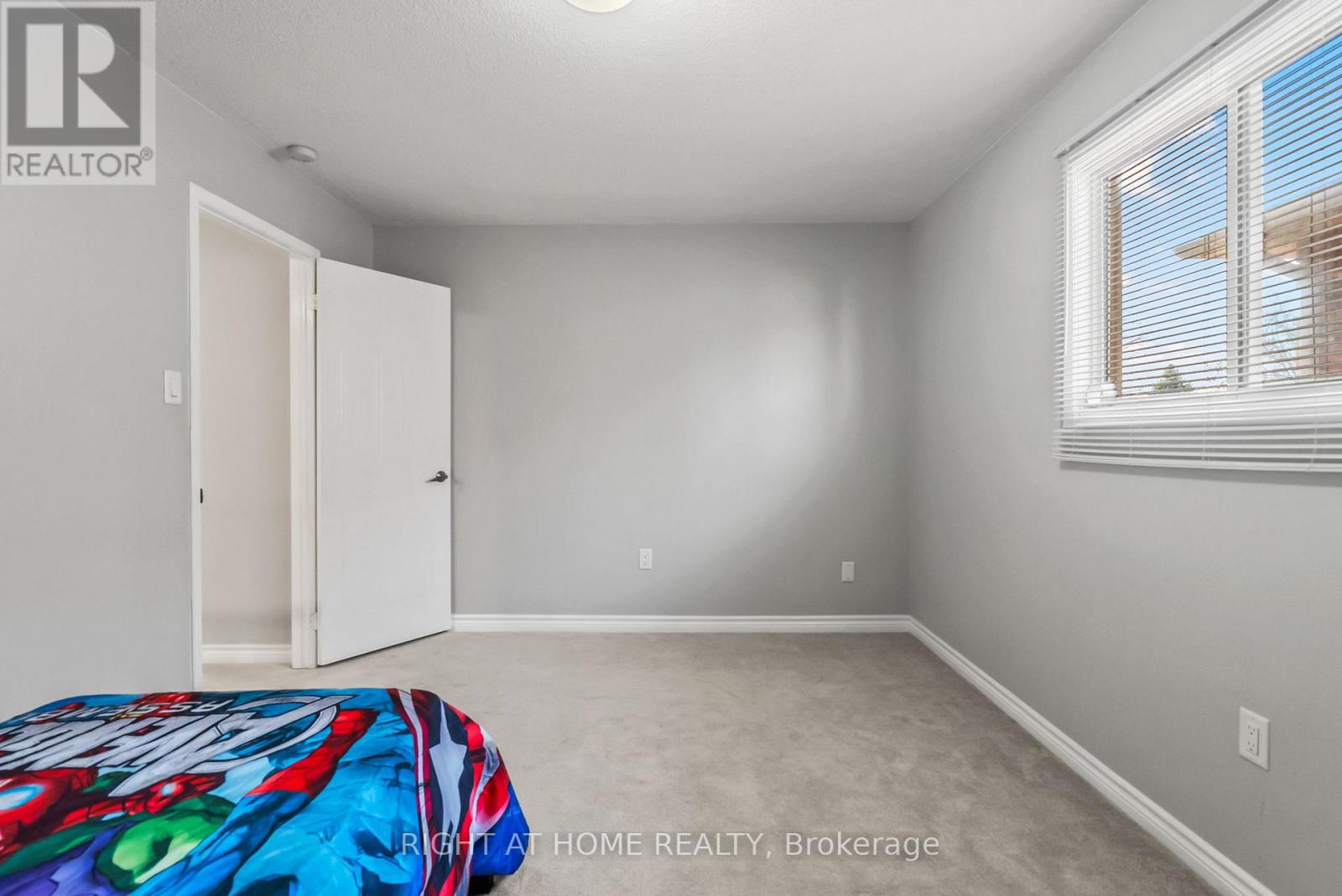 1040 Beaver Valley Crescent, Oshawa, Ontario  L1J 8N2 - Photo 36 - E12991330