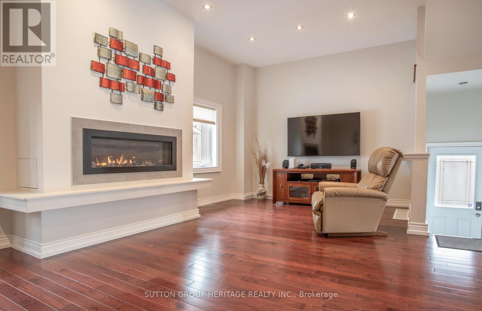 45 Harris Park Drive, Toronto, Ontario  M1L 3A5 - Photo 16 - E12991346