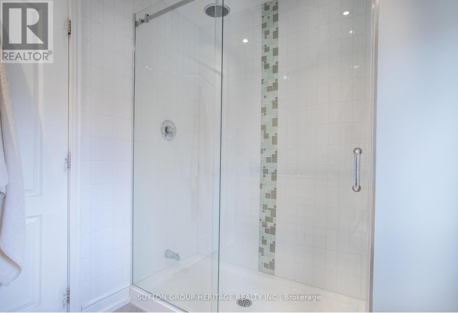 45 Harris Park Drive, Toronto, Ontario  M1L 3A5 - Photo 25 - E12991346