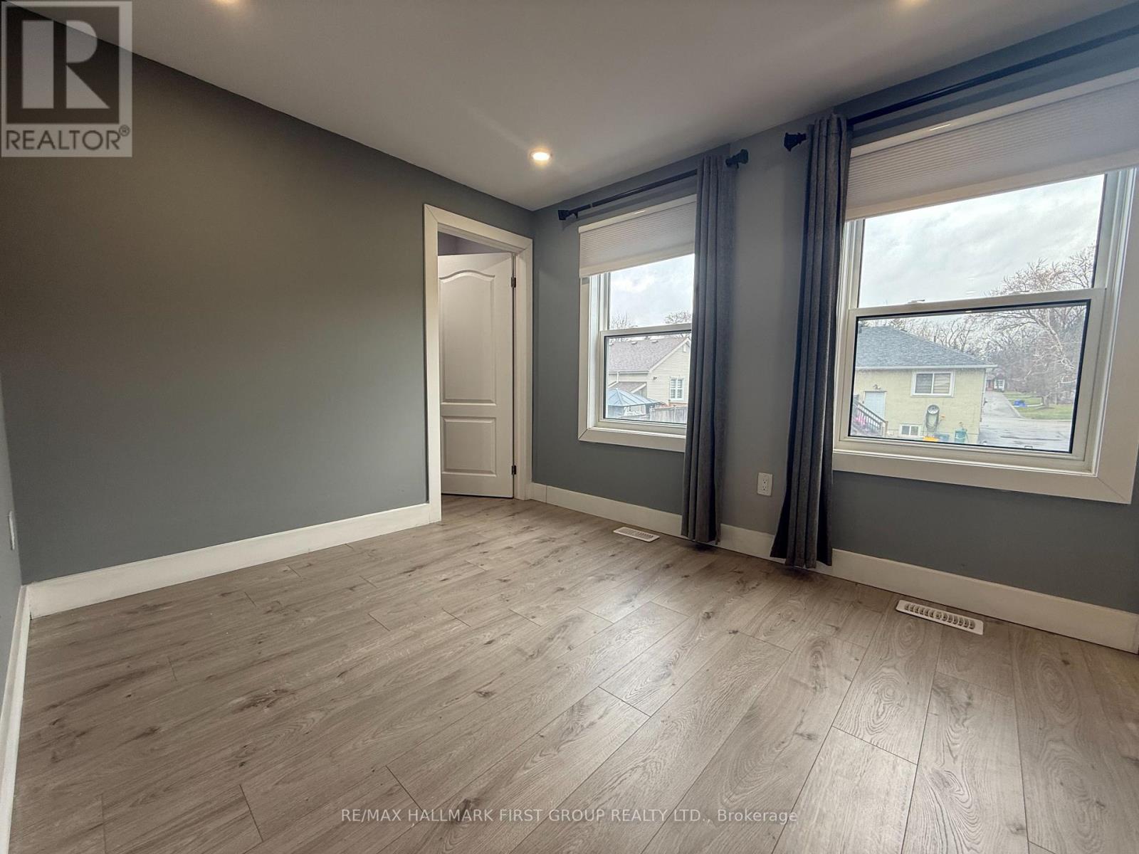 Unit B - 33 Lincoln Street, Ajax, Ontario  L1S 6C4 - Photo 13 - E12991352