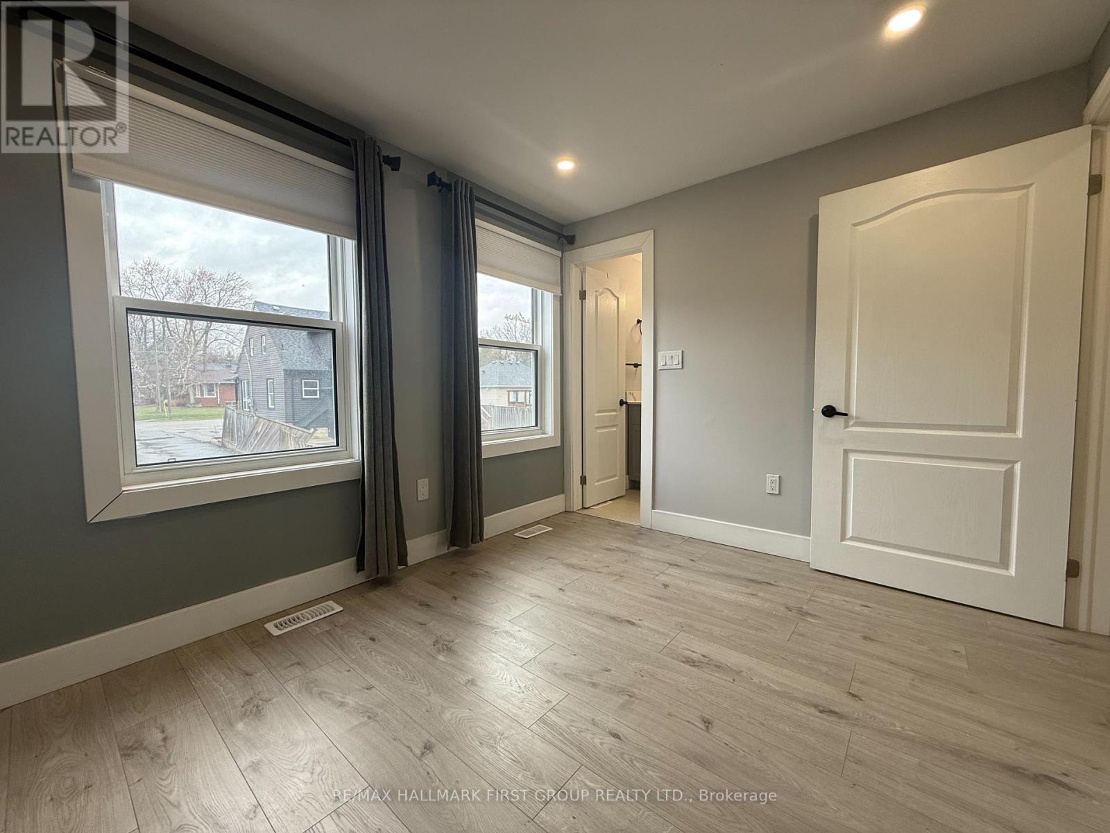 Unit B - 33 Lincoln Street, Ajax, Ontario  L1S 6C4 - Photo 14 - E12991352