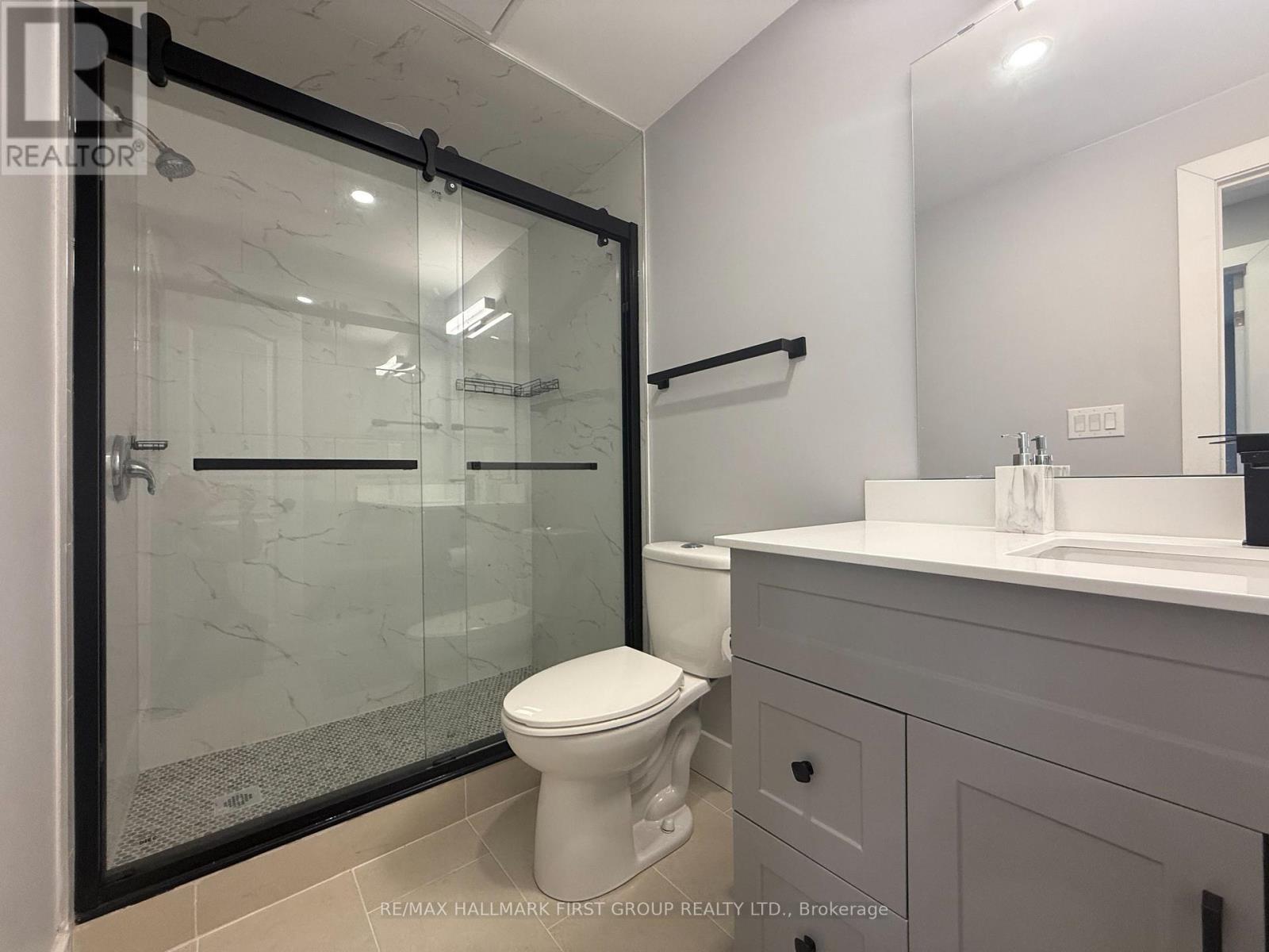 Unit B - 33 Lincoln Street, Ajax, Ontario  L1S 6C4 - Photo 18 - E12991352