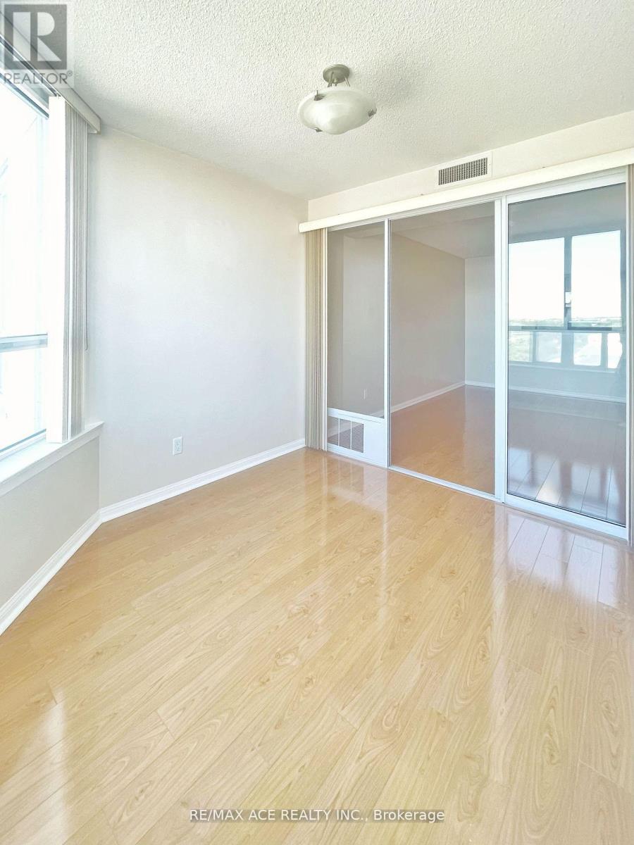 615 - 88 Corporate Drive, Toronto, Ontario  M1H 3G6 - Photo 14 - E12991374