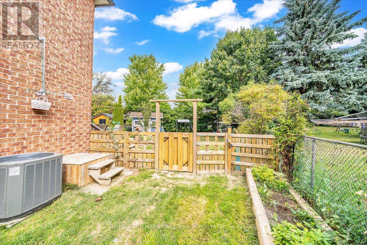 1138 Tanzer Court, Pickering, Ontario  L1W 3S4 - Photo 46 - E12991432