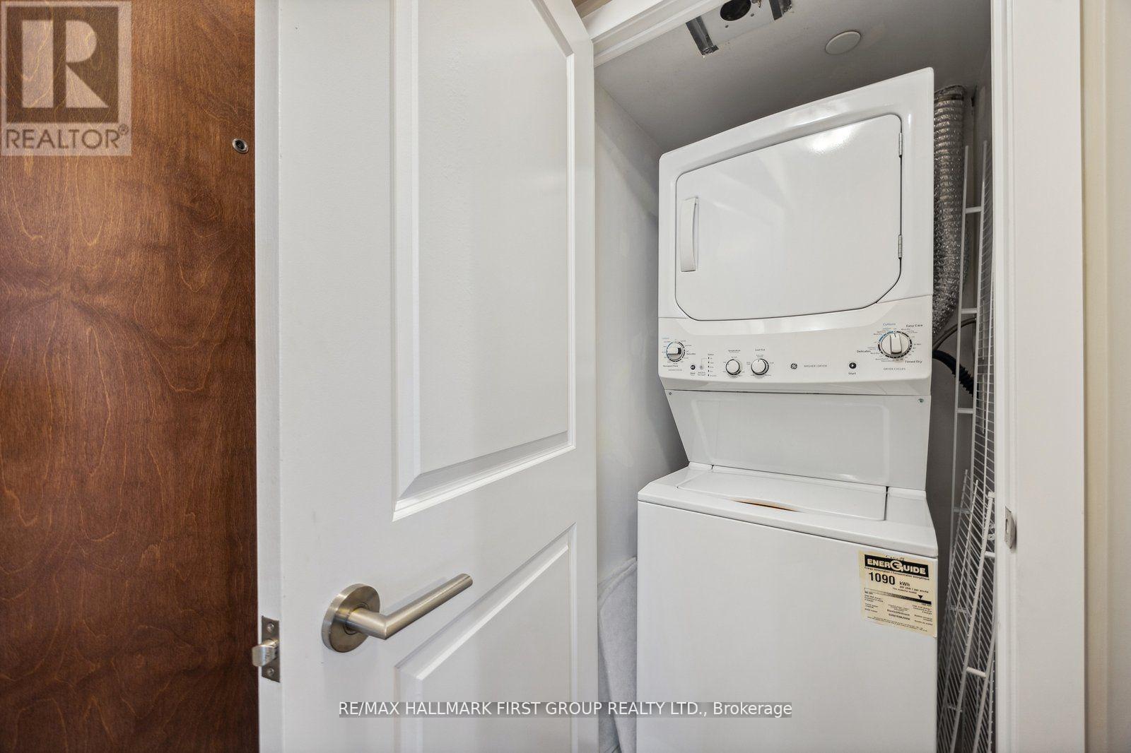 1304 - 1215 Bayly Street, Pickering, Ontario  L1W 1L7 - Photo 17 - E12991462