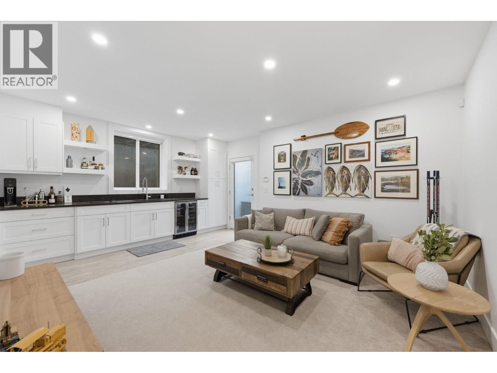 212 E 18th Street, North Vancouver, British Columbia  V7L 2X6 - Photo 25 - R3102589