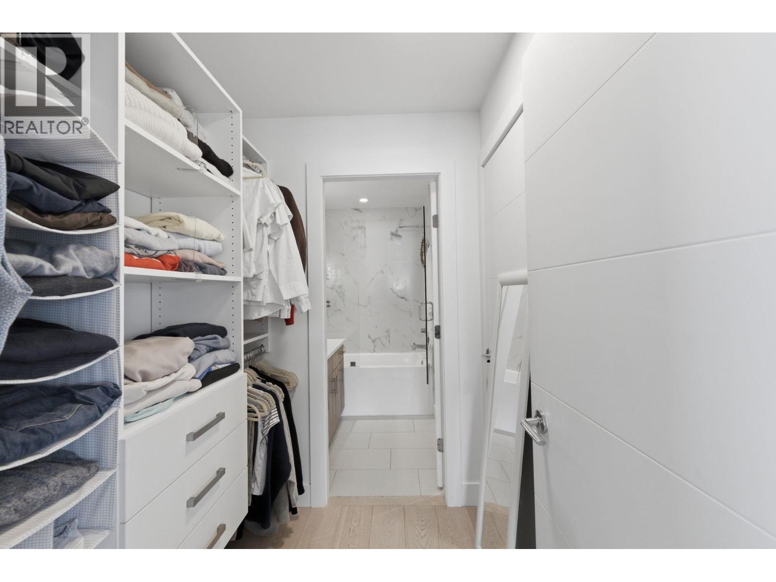 212 E 18th Street, North Vancouver, British Columbia  V7L 2X6 - Photo 19 - R3102589