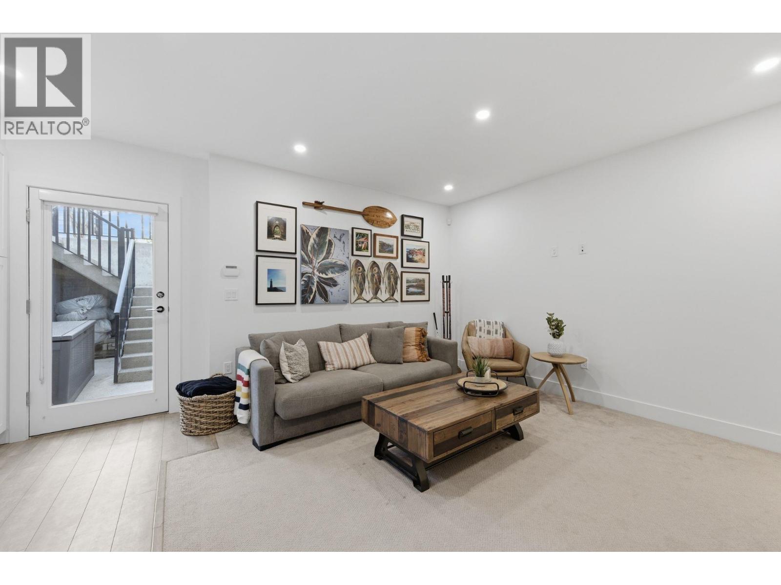 212 E 18th Street, North Vancouver, British Columbia  V7L 2X6 - Photo 27 - R3102589