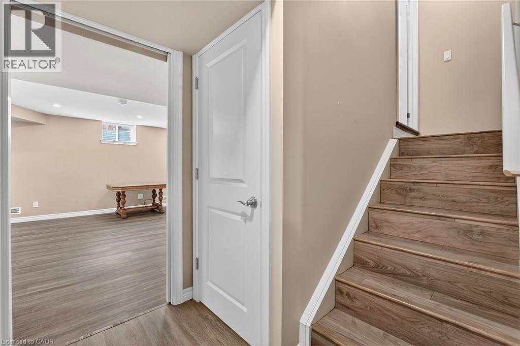 4 Beasley Grove, Ancaster, Ontario  L9K 0J7 - Photo 32 - 40814329