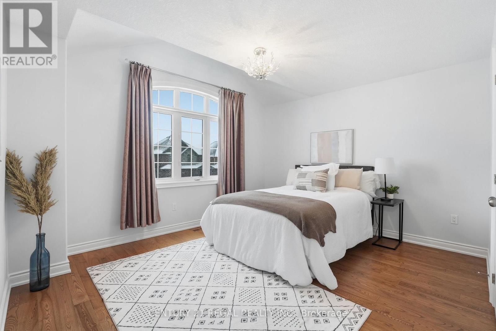 28 Tim Jacobs Drive, Georgina, Ontario  L4P 0G5 - Photo 20 - N12991226